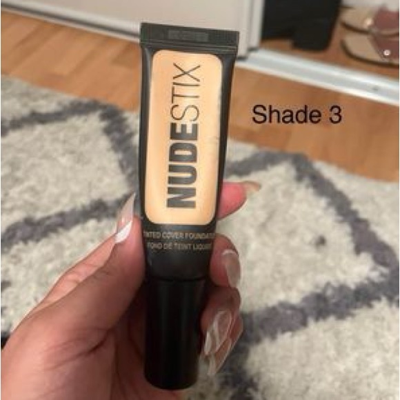 NUDESTIX Tinted Cover Foundation - Picture 3 of 7